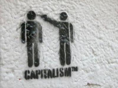 quem-com-capitalismo-fere--com-capitalismo-sera-ferido