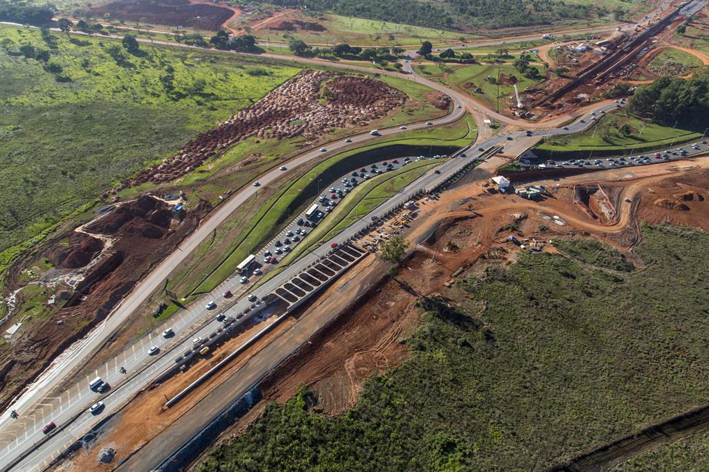 balao-do-aeroporto--exemplo-do-absurdo--ja-causa-acidentes